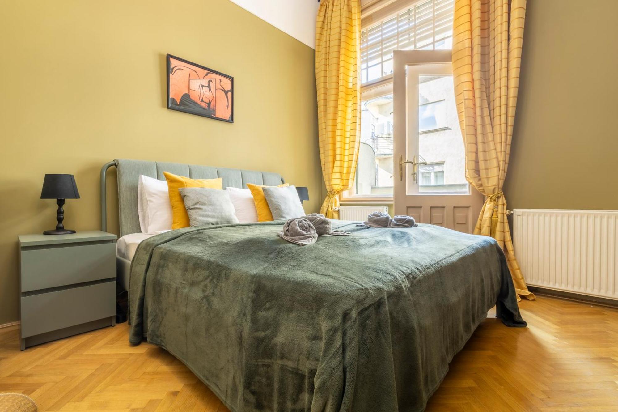 The Olive Home Budapeste Exterior foto